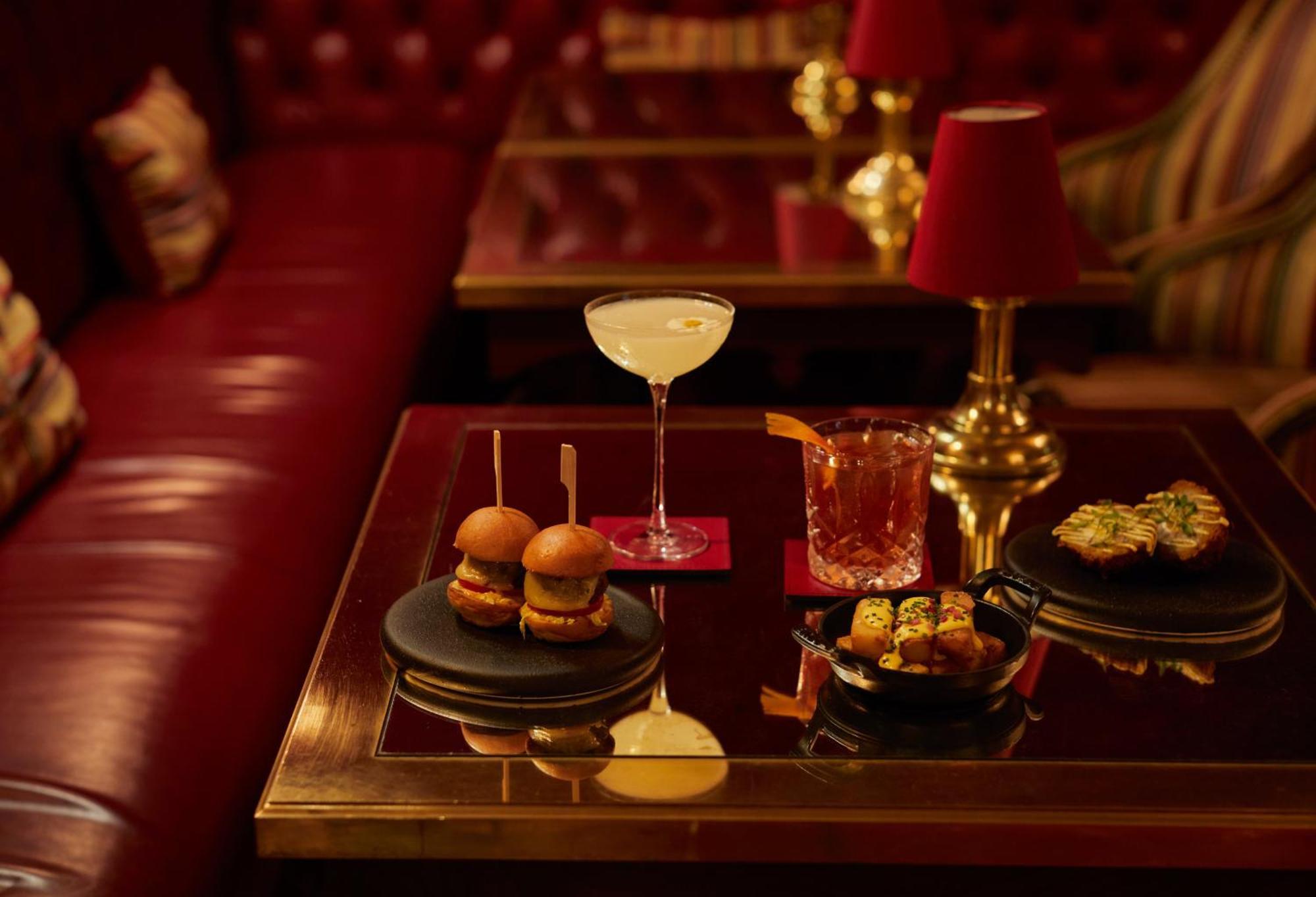 Rubens At The Palace Londra Esterno foto The bar at the Ivy